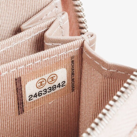 Chanel Iridescent Caviar Zippered Coin Purse Chevron - Picture 10 of 11